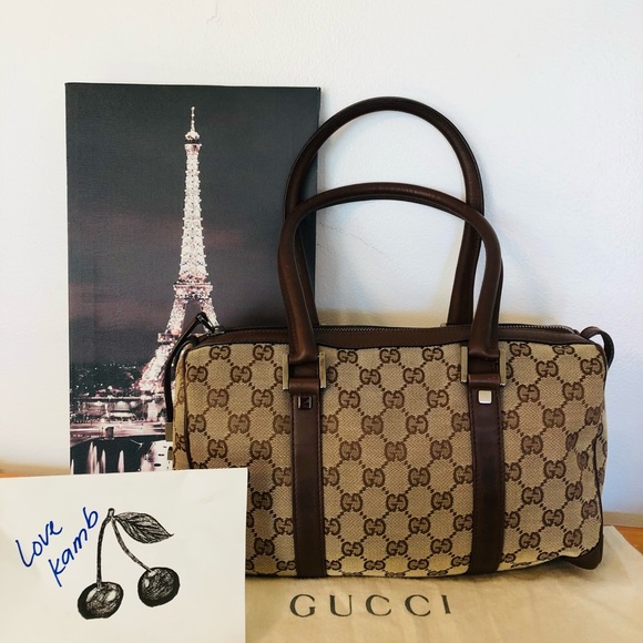 Gucci Handbags - ❤Authentic Vintage Gucci Shoulder Bag in Monogram